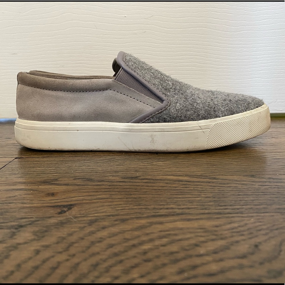 Vince Sneakers